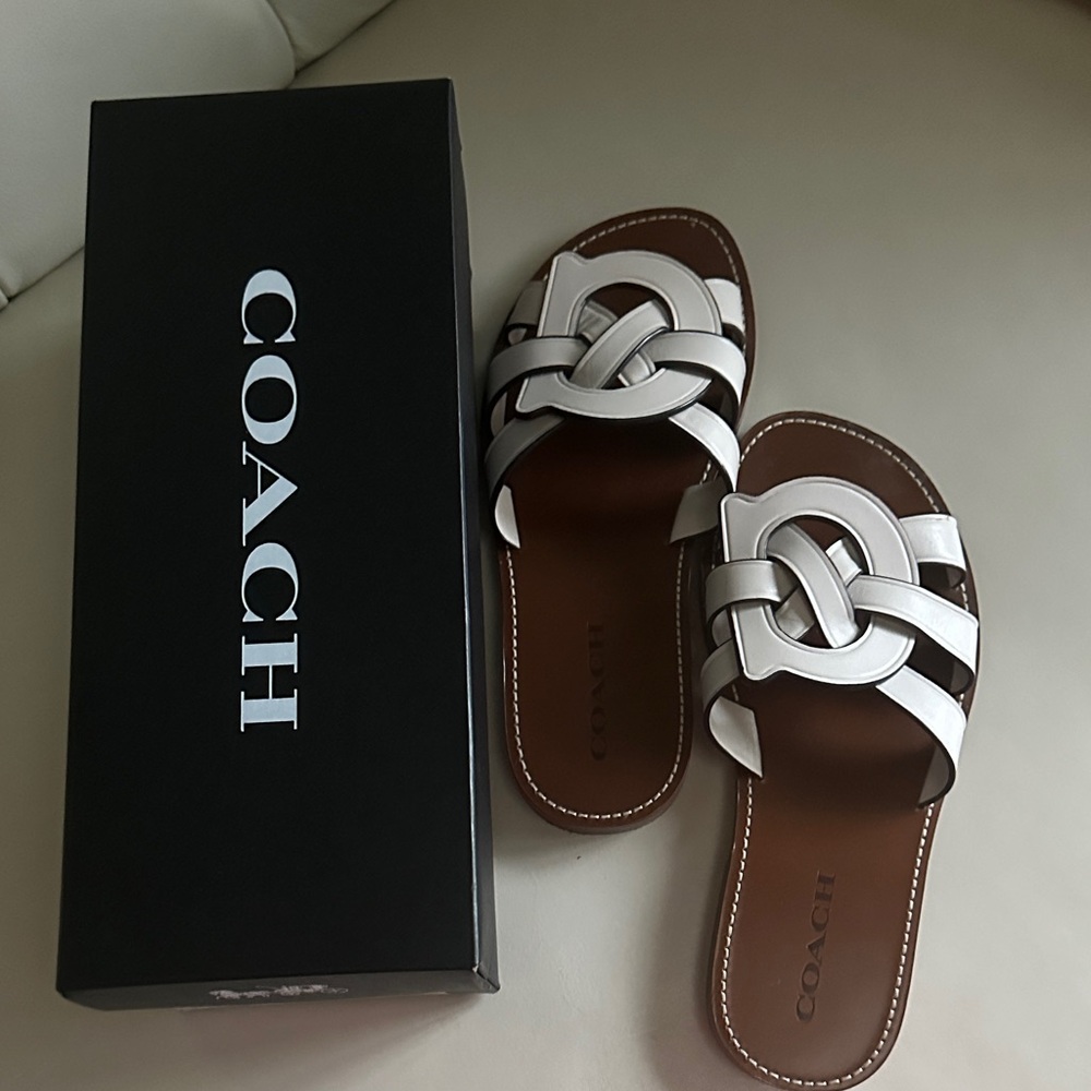Coach white size 9 sandals (like new)
